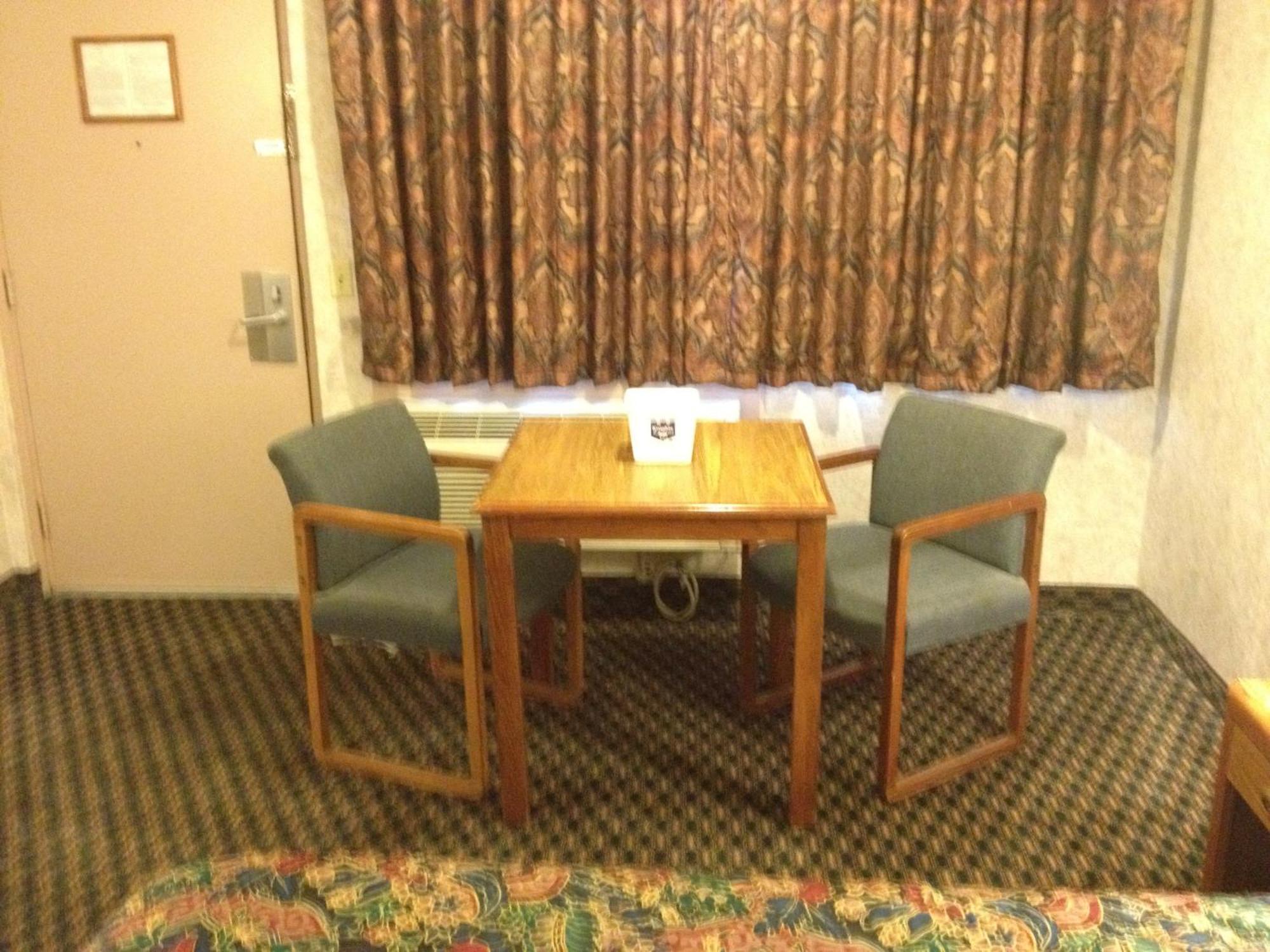 Richmond Inn And Suites Dış mekan fotoğraf