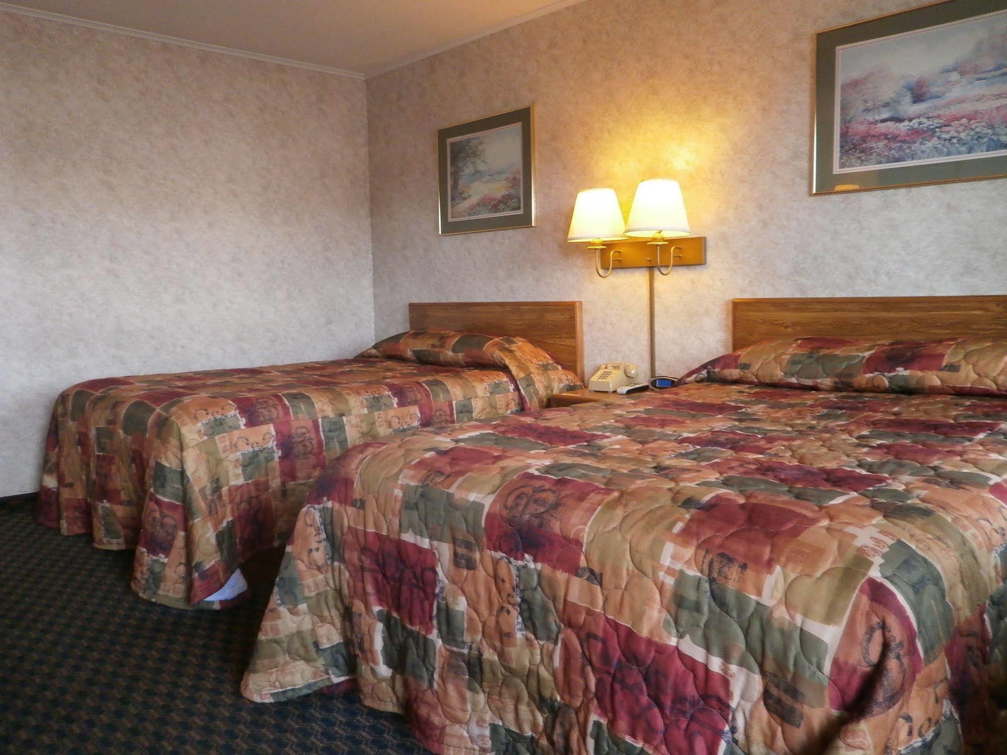 Richmond Inn And Suites Dış mekan fotoğraf
